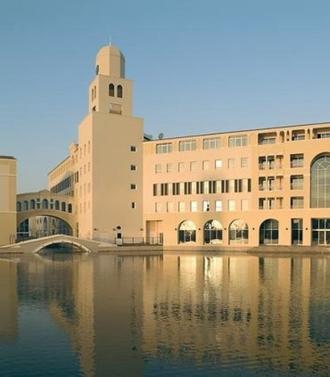 Courtyard by Marriott Dubai, Green Community