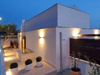 Adoral Hotel Apartments