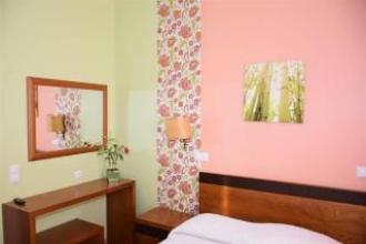 Pensao Flor Da Baixa