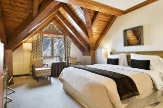 Rafaelhoteles by La Pleta