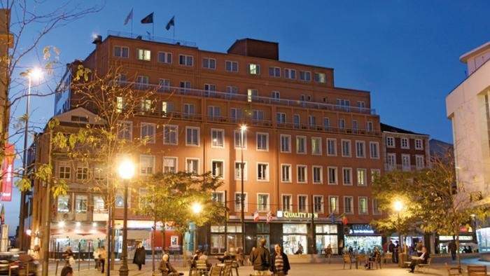 Legendary Porto Hotel