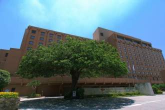 ANA Crowne Plaza Okinawa Harbo