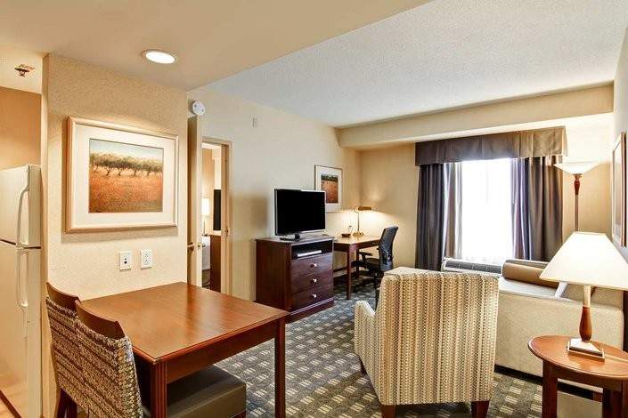 Homewood Suites By Hilton Toronto-Missisauga