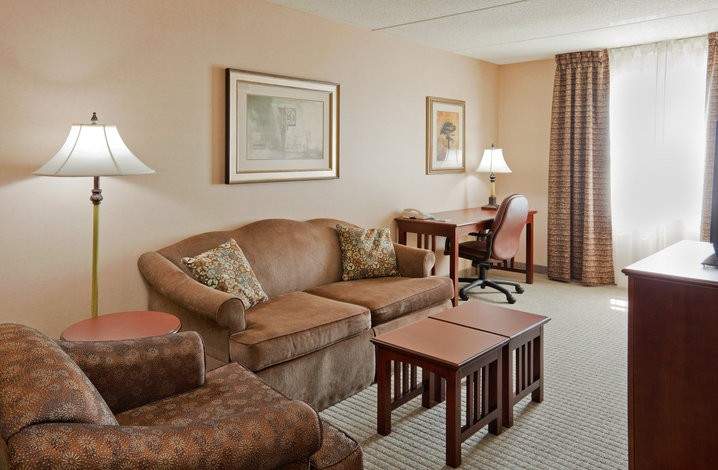 Staybridge Suites Oakville-Burlington