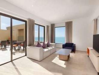 Hawthorn Suites by Wyndham Dubai, Jbr