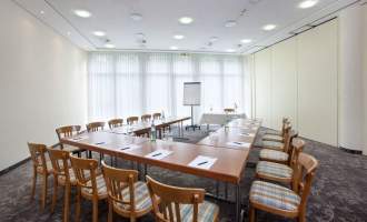 Vienna House Easy Trier