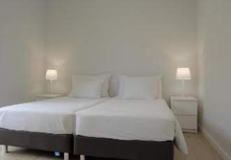 Apartamentos Vitoria by Petit Hotels