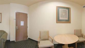 Holiday Inn Express & Suites P