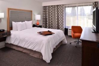Hampton Inn Portland East