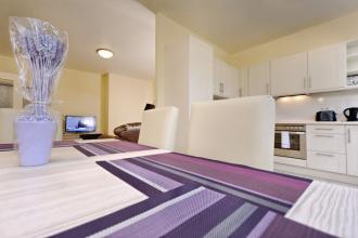 AMC Apartments - Bundesallee