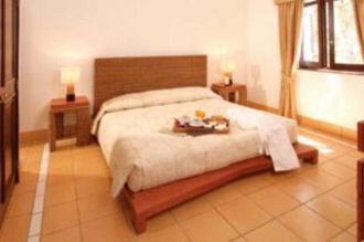 Pine Cliffs Residence, a Luxury Collection Resort