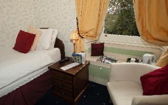 Mansefield Guest House