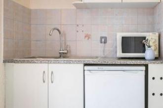 Panorama Fanari Studios & Apartments