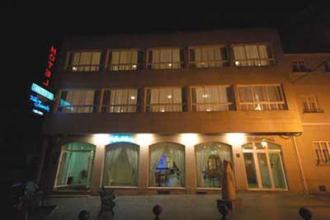 Nuevo Villa Juanita Hotel