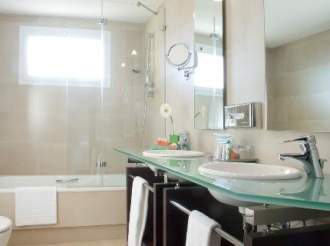 NH Canciller Ayala Vitoria