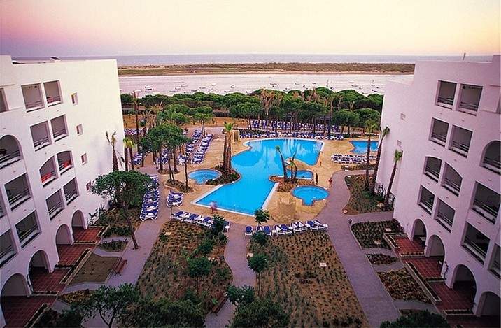 Playacartaya Aquapark & Spa