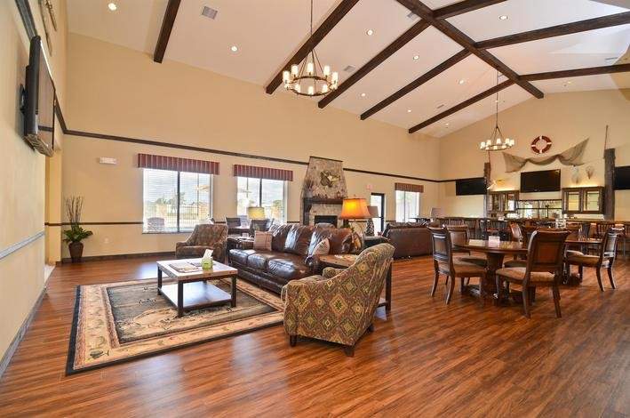 Best Western Plus Emory At Lake Fork Inn & Suites