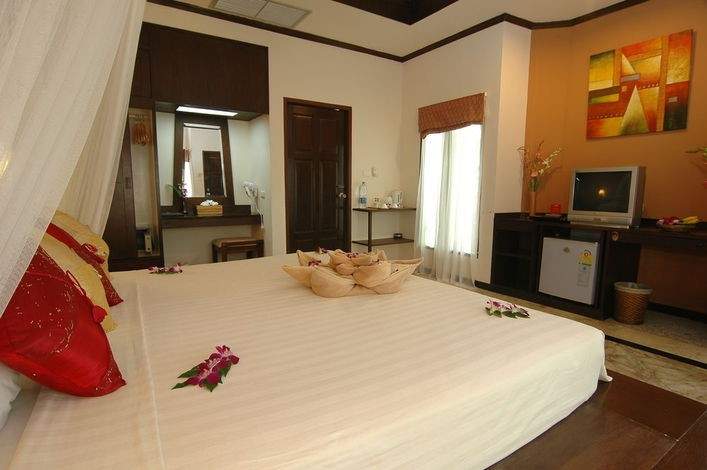 Lanta Sand Resort & Spa