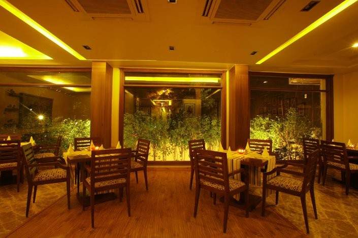 Justa-Greater Kailash, New Delhi