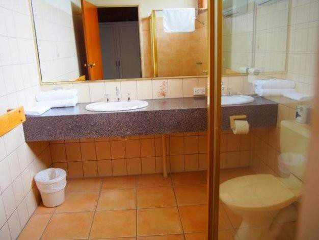 Comfort Inn & Suites Essendon