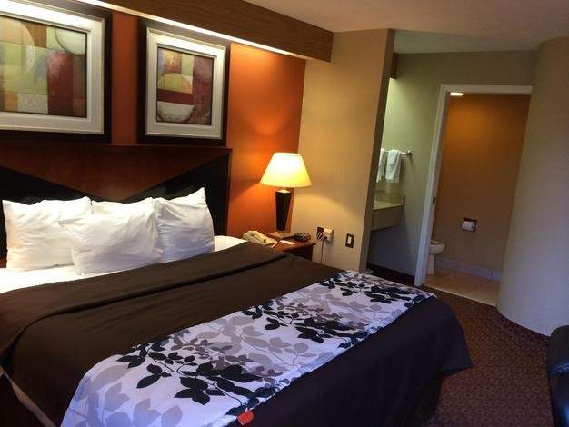 Microtel Indianapolis Airport