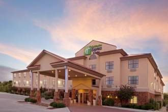 Holiday Inn Express & Suites K