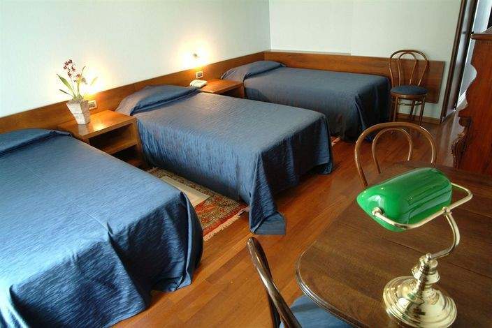 Hotel Ghironi