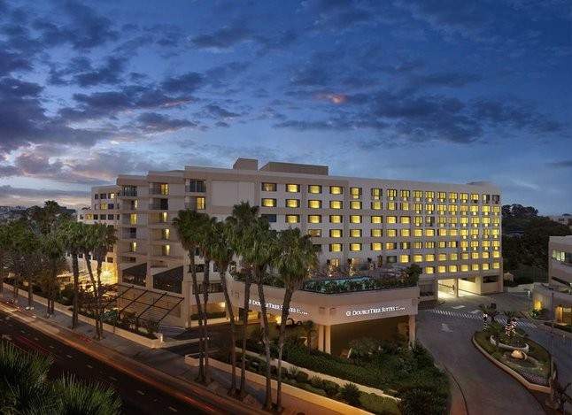 Hilton Santa Monica Hotel & Suites