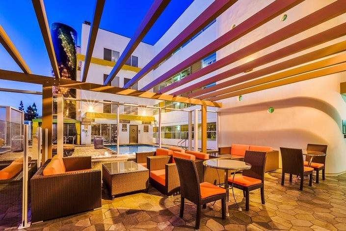 Indigo Anaheim Maingate
