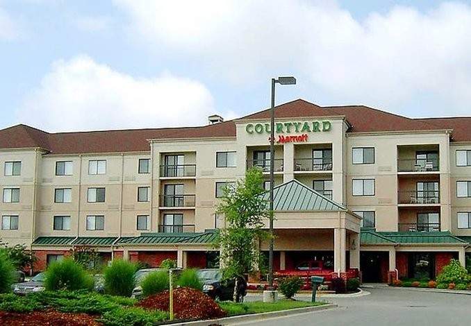 Courtyard Decatur