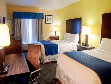 Super 8 Irving Dfw Apt North