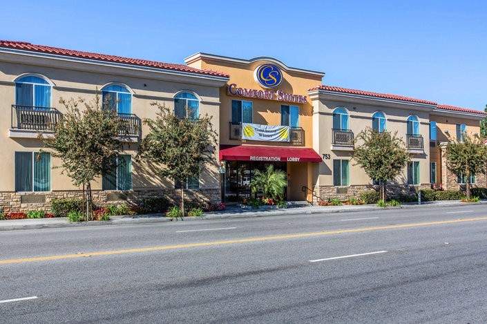 Comfort Suites Near Industry Hills Expo Center