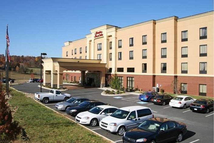 Hampton Inn & Suites Sevierville @ Stadium Drive