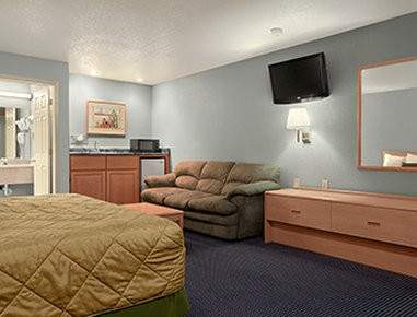 Howard Johnson Holbrook