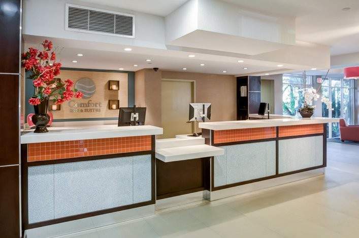 Comfort Inn & Suites Zoo SeaWorld Area