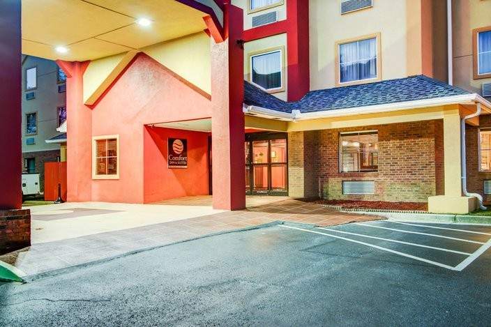 Comfort Inn & Suites