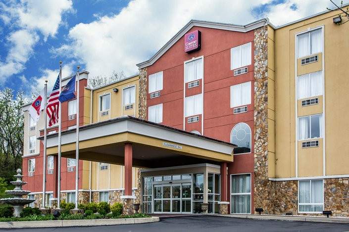 Comfort Suites
