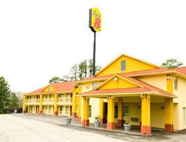 Super 8 Livingston