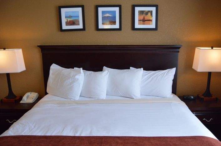Calypso Cay Resort Vacation Villas