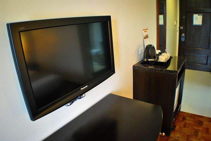 Fersal Hotel Makati