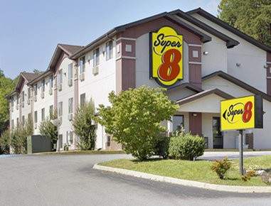 Super 8 Roanoke Va