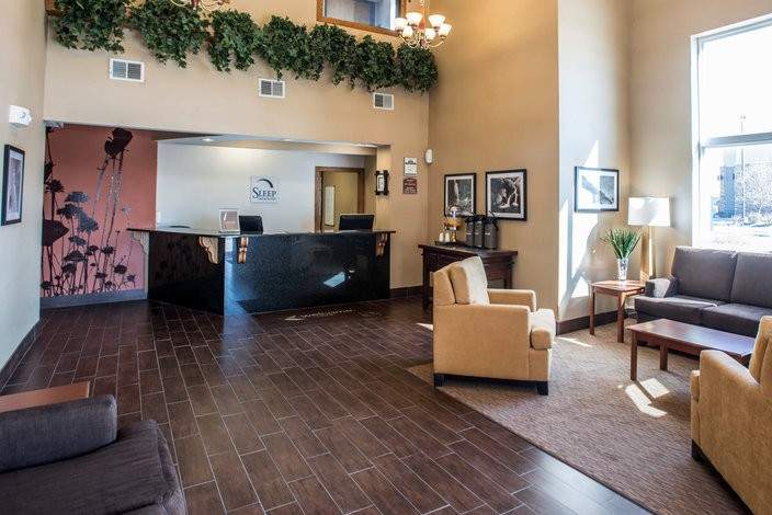 Sleep Inn & Suites