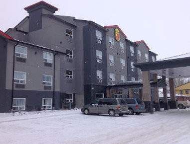 Super 8 Regina