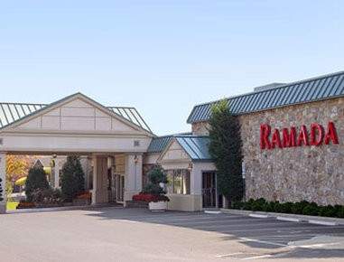 Ramada State College Hotel & C
