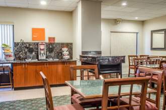 Comfort Suites