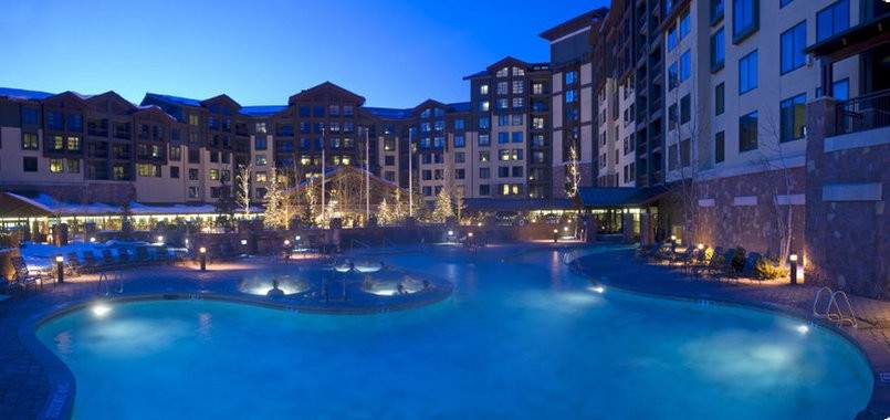 Grand Summit Hotel