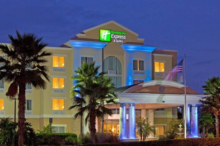 Holiday Inn Express & Suites Tampa
