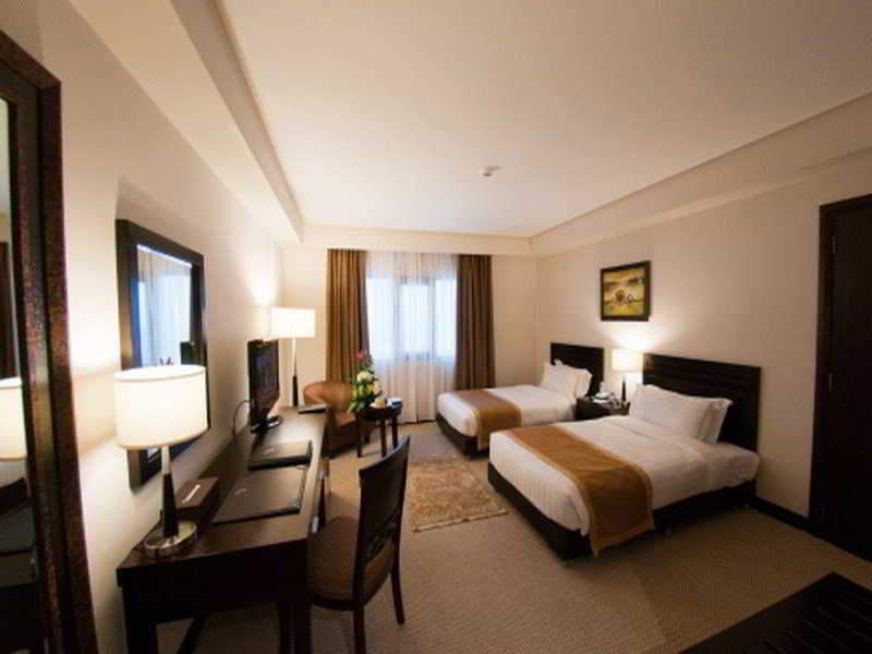 Monroe Hotel Bharian