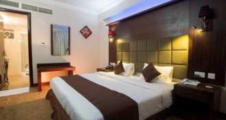 Elegance Castle Hotel