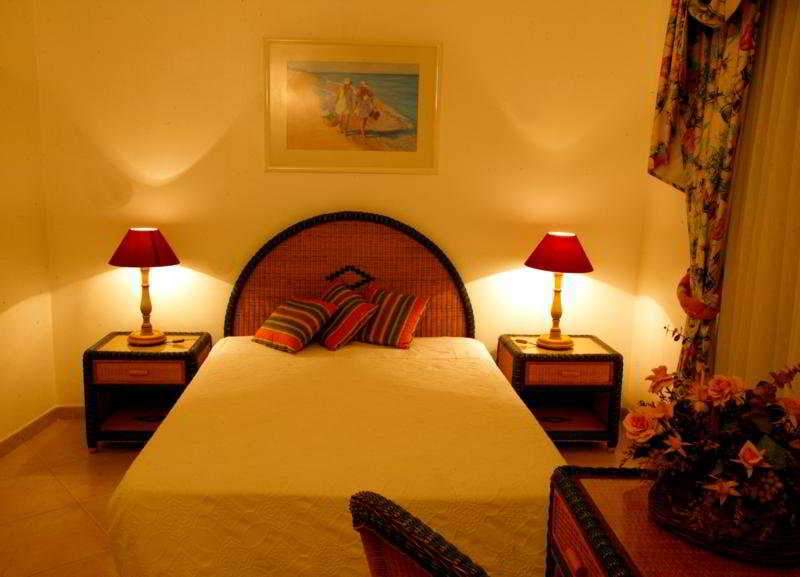 Apartamentos Turisticos Coral do Vau